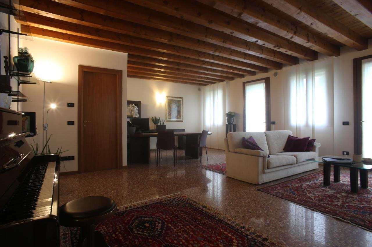 Villa Tiziano Residence Rosà Exteriör bild