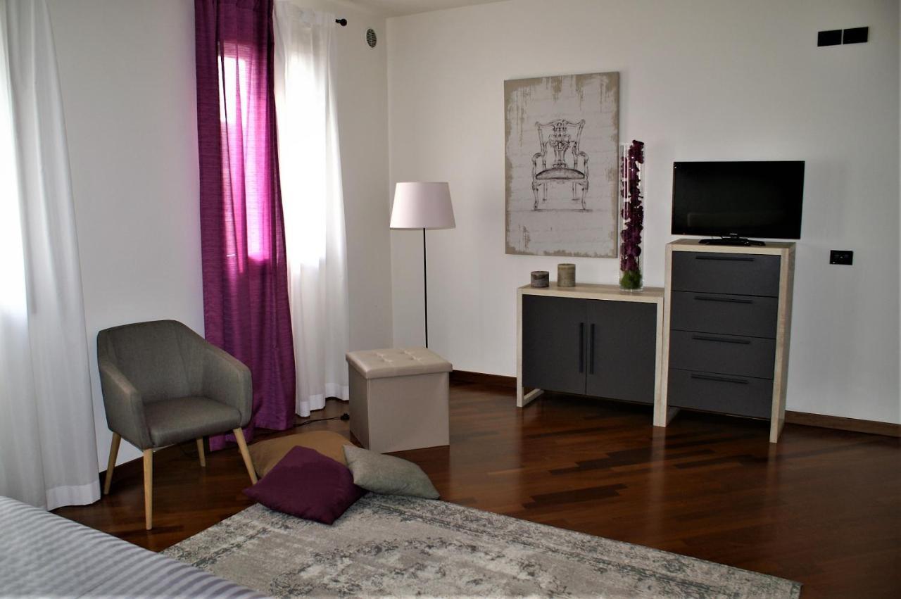 Villa Tiziano Residence Rosà Exteriör bild